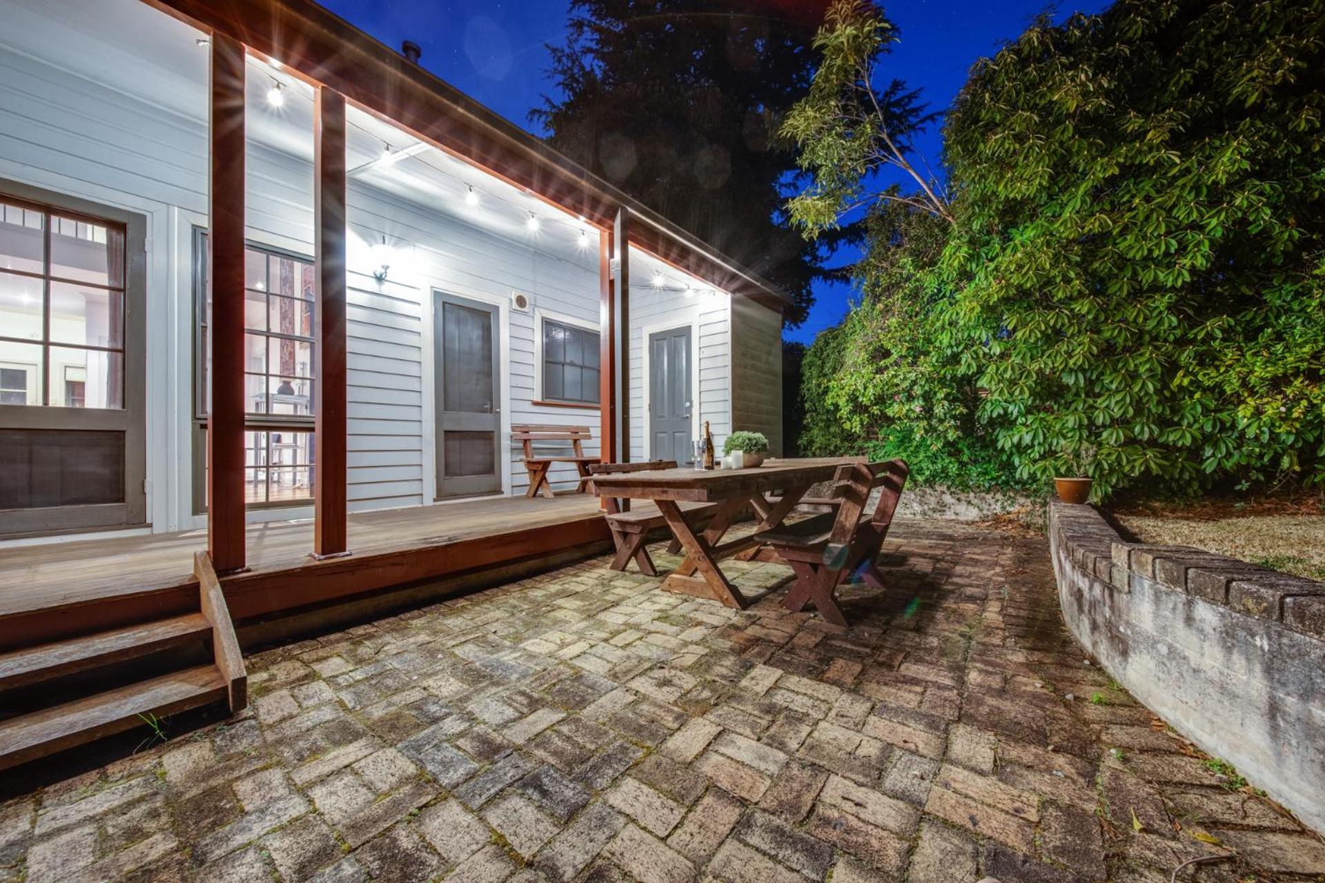 Whispering Pines Cottages Уэнтворт-Фолс Экстерьер фото