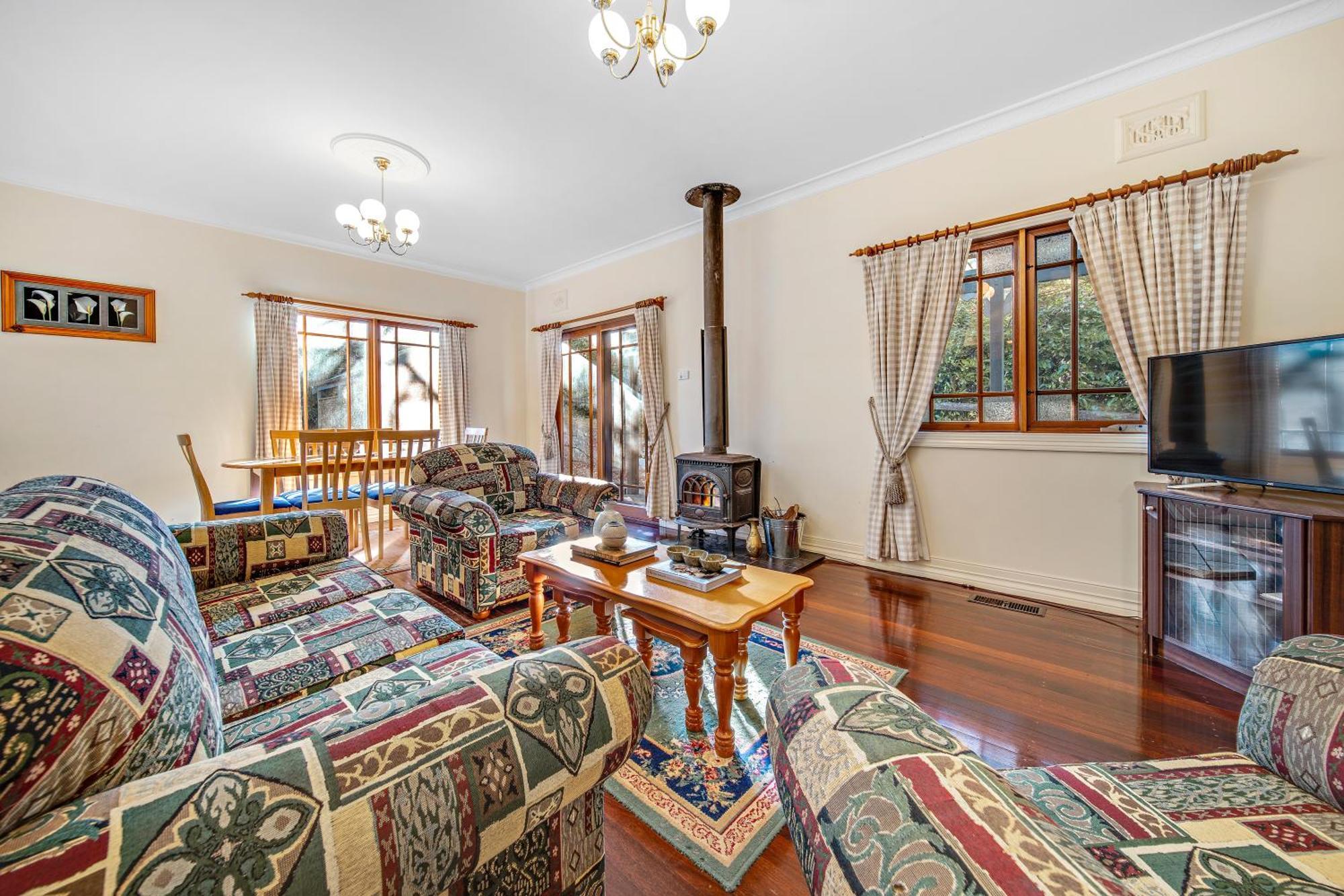 Whispering Pines Cottages Уэнтворт-Фолс Номер фото