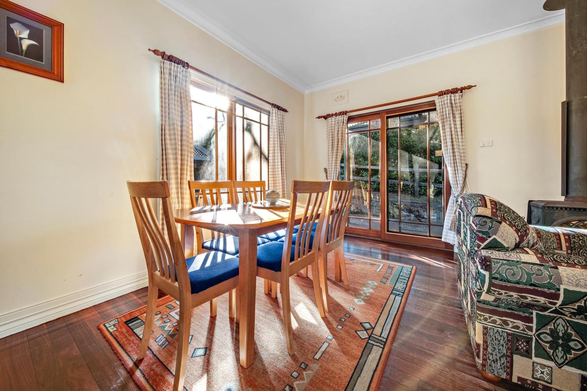 Whispering Pines Cottages Уэнтворт-Фолс Номер фото